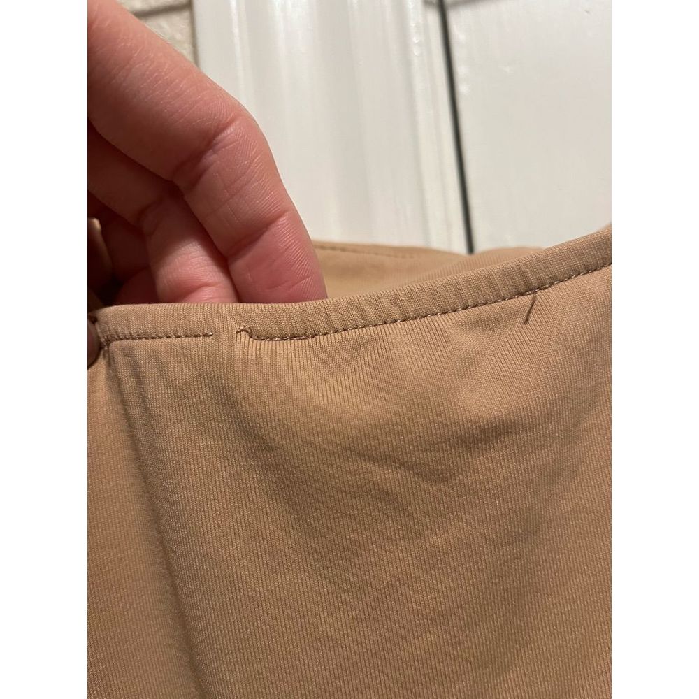 Zara Women’s Nude Tank Top Bodysuit - Picture 7 of 7